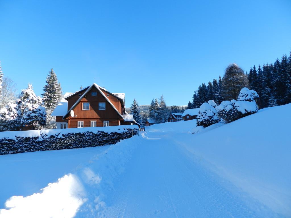 Hotel Chalupa U Beranu Harrachov Exterior foto