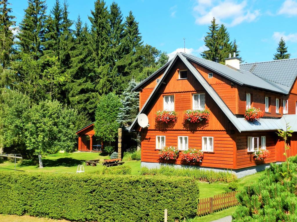 Hotel Chalupa U Beranu Harrachov Exterior foto